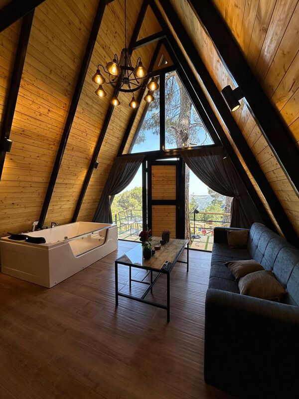 Bungalow in Douma, Batroun