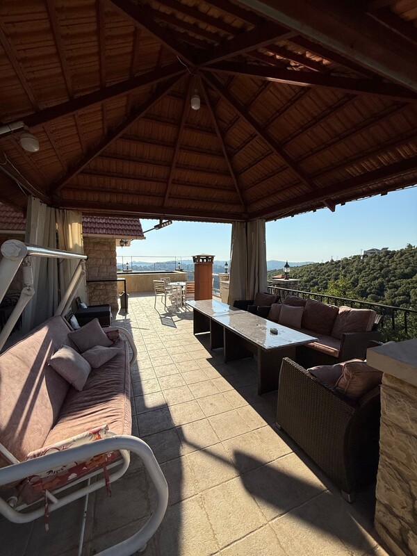 Villa in Kfar Hatna, Batroun – photo 5