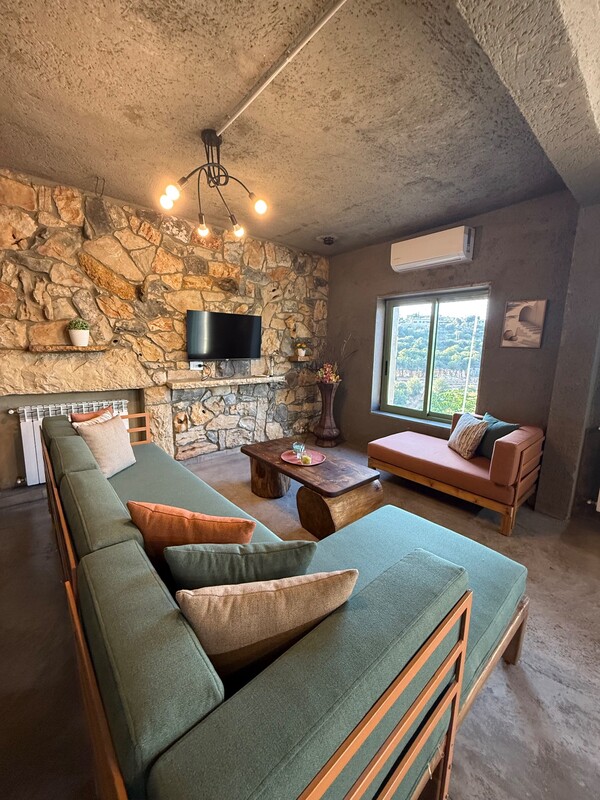 Villa in Kfar Hatna, Batroun – photo 3