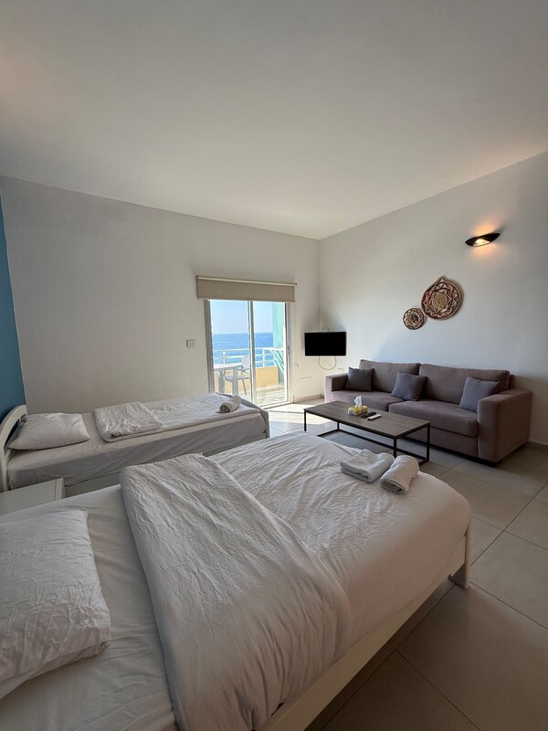 Chalet in Kfar Aabida, Batroun – photo 3
