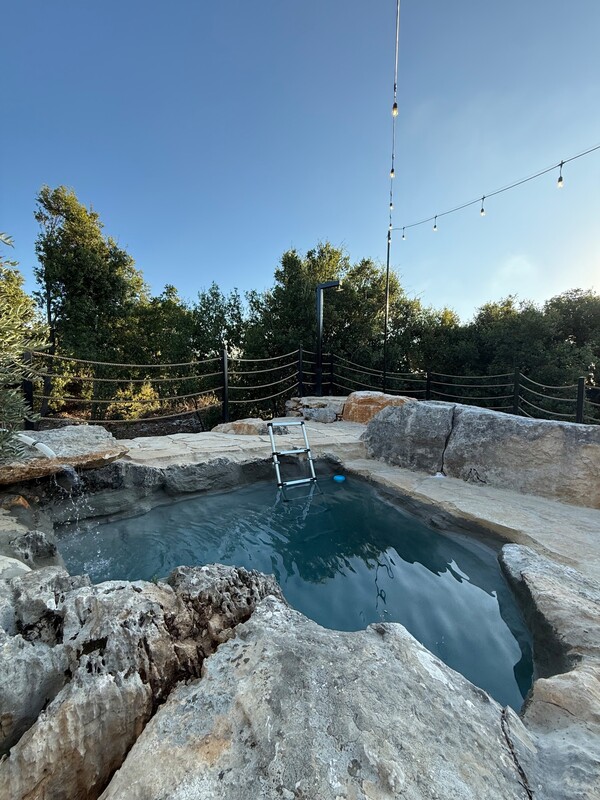 Stay in Zane, Batroun