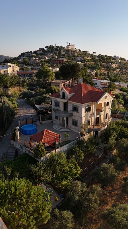 Villa in Mahmerch, Batroun