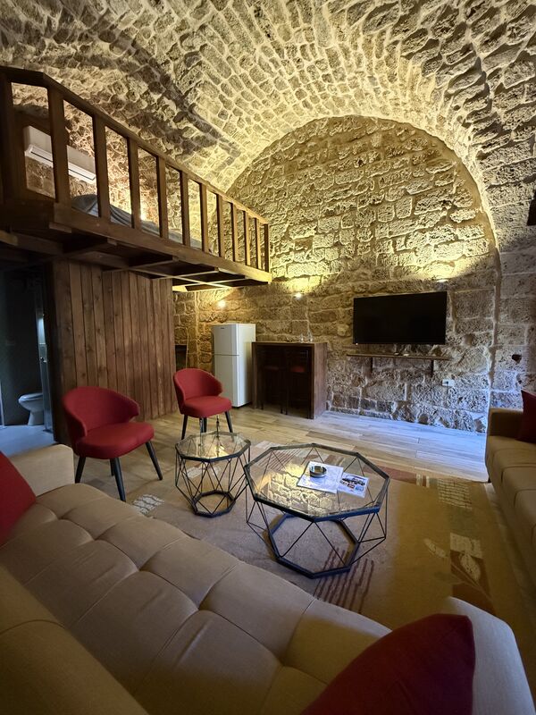 Apartment in Jbeil – photo 2